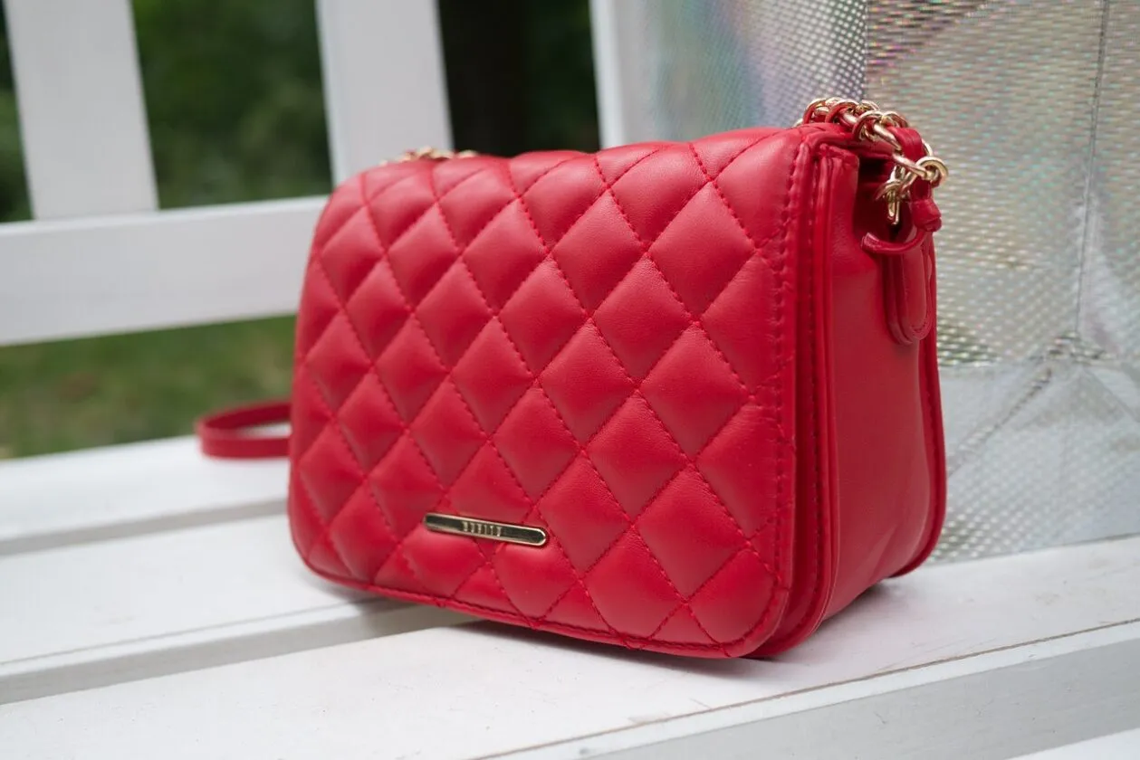 Zdjęcie Modne torebki damskie: trendy, style i porady na ten sezon