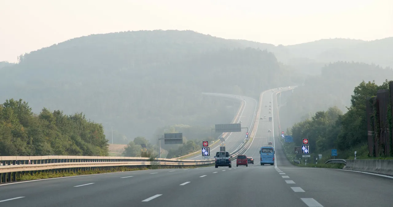Zdjęcie Autostrady w Niemczech są bezpłatne dla osobówek, ale nie dla ciężarówek