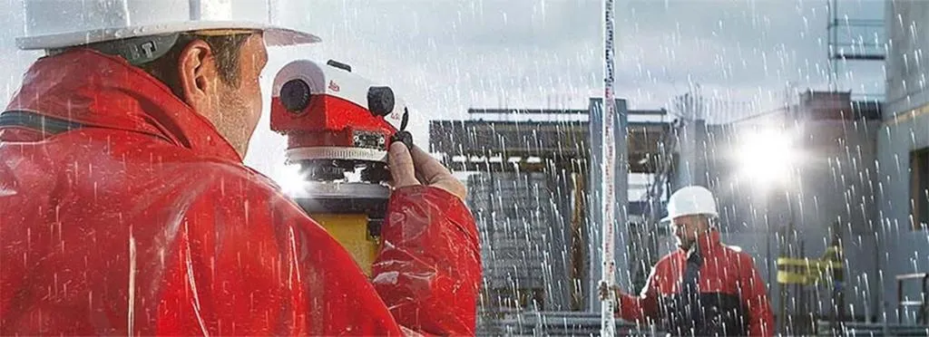 Zdjęcie Co to jest poziomica i jak może ułatwić Twoje prace budowlane