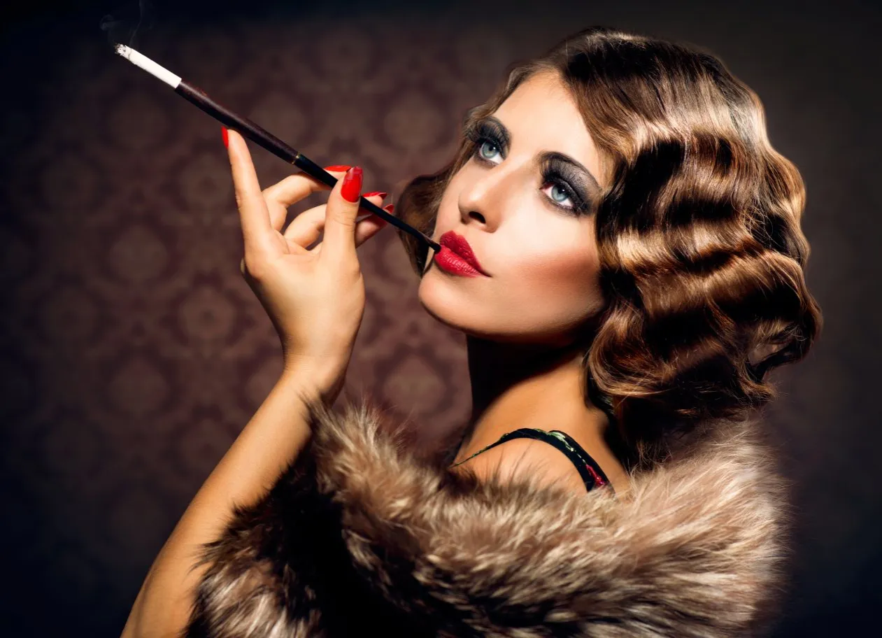 Zdjęcie Jak zrobić fryzury z lat 20 i 30 – proste kroki do stylizacji retro