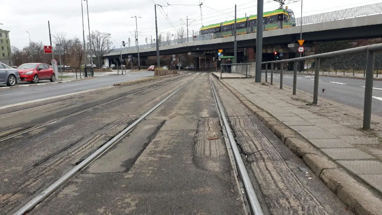 Zdjęcie Rozkład jazdy 169 Poznań - sprawdź godziny i częstotliwość kursów