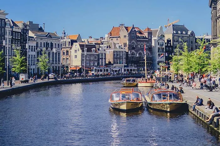 Zdjęcie Ile kosztuje wynajem mieszkania w Amsterdamie? Ceny, które zaskakują