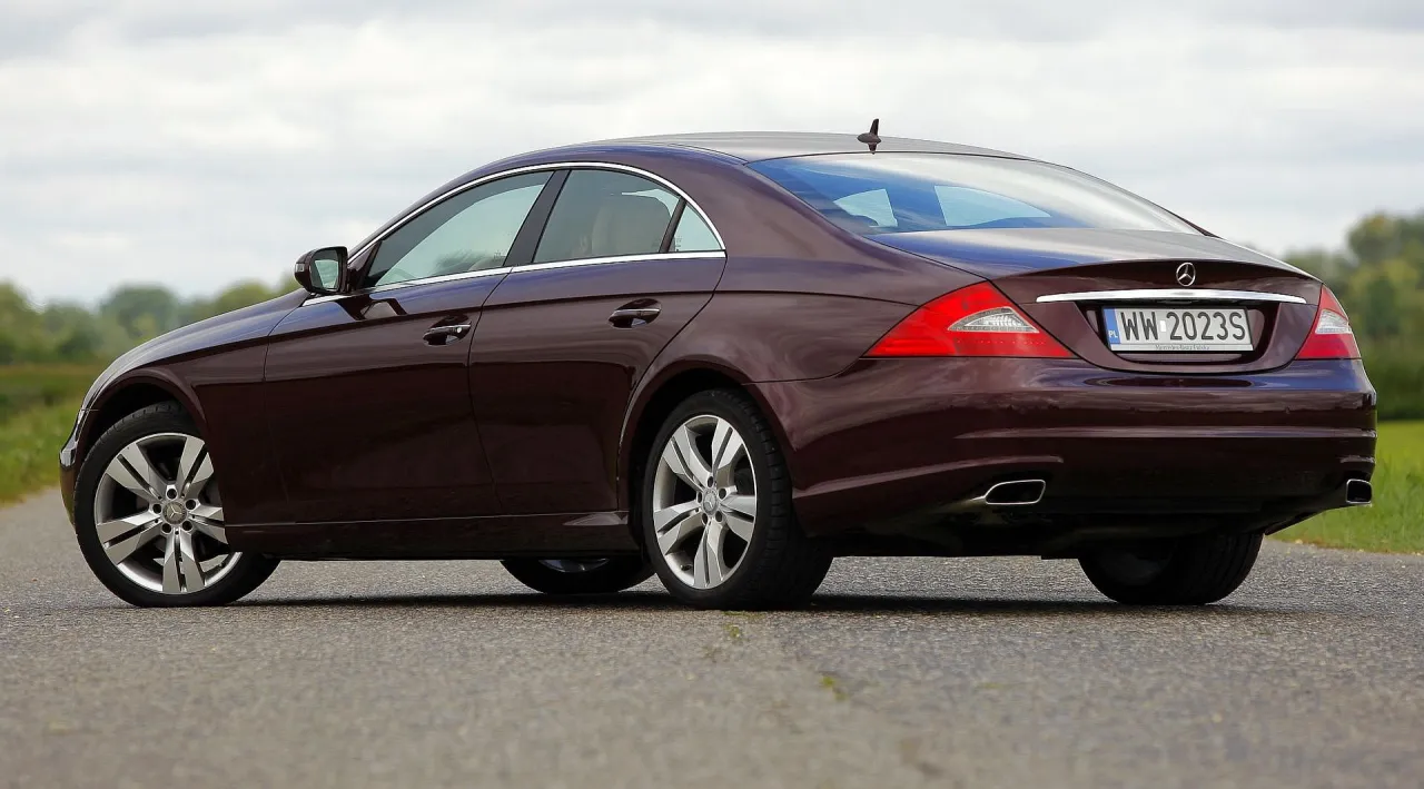 Zdjęcie Mercedes CLS - jaki silnik wybrać, aby uniknąć wysokich kosztów?