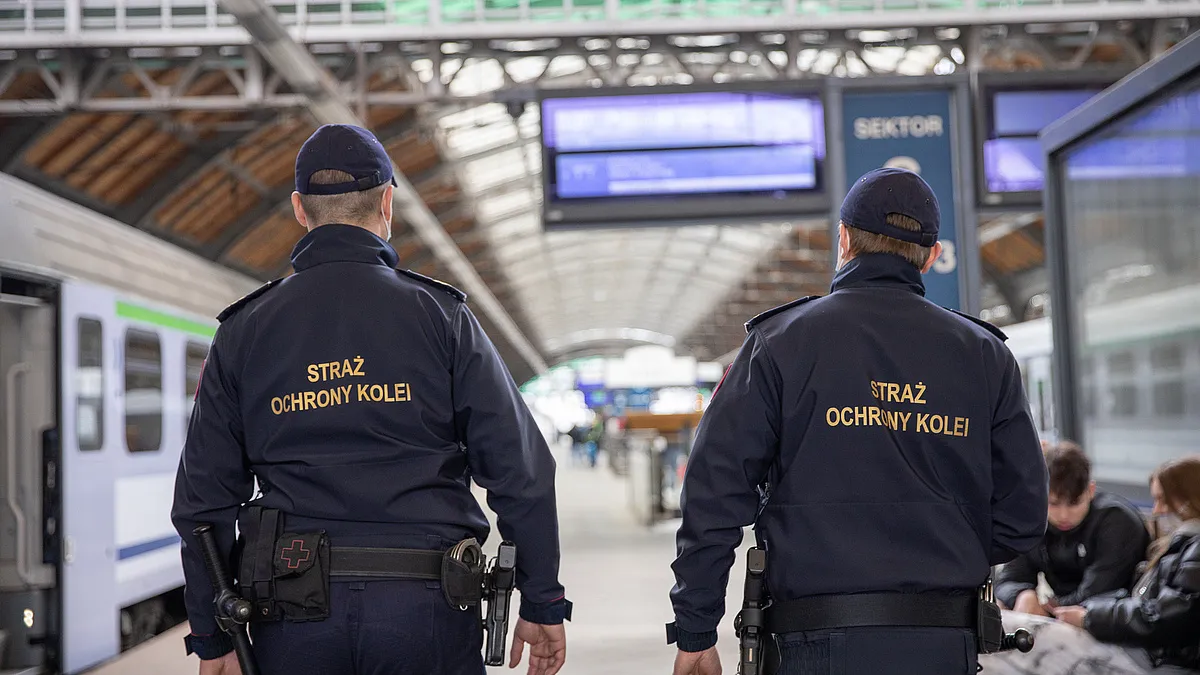 Zdjęcie Czy straż ochrony kolei może wystawić mandat? Sprawdź swoje prawa