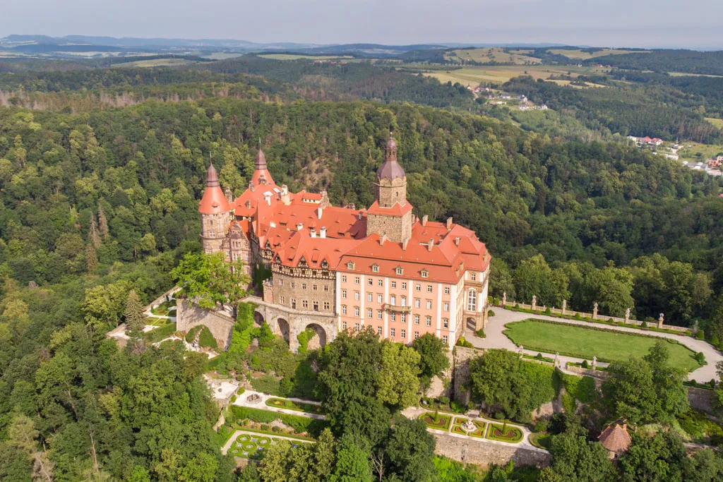 Zdjęcie Najpiękniejsze zamki w Polsce, które musisz zobaczyć i zwiedzić