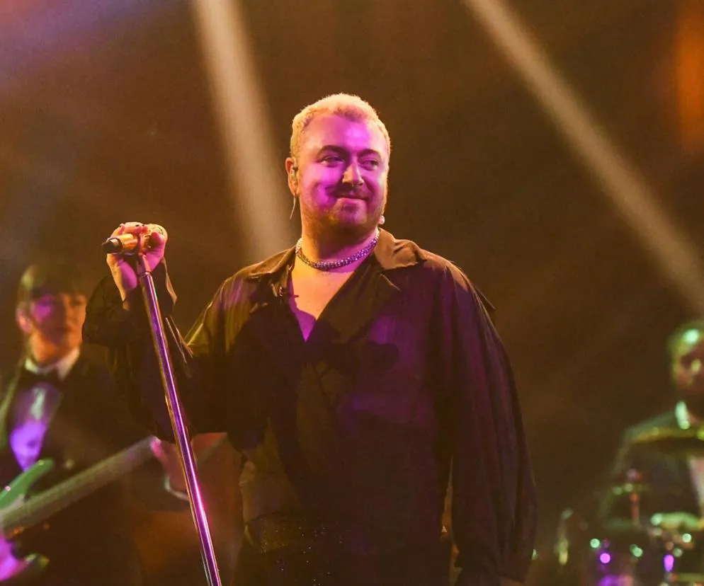 Zdjęcie Sam Smith: Orientacja, życie prywatne i zmiany w karierze artysty.
