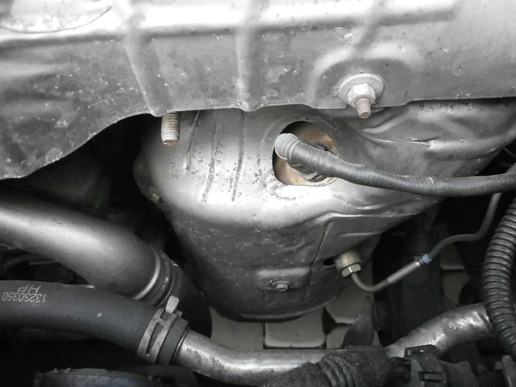 Zdjęcie Gdzie jest DPF w Opel Insignia? Odkryj jego lokalizację i problemy