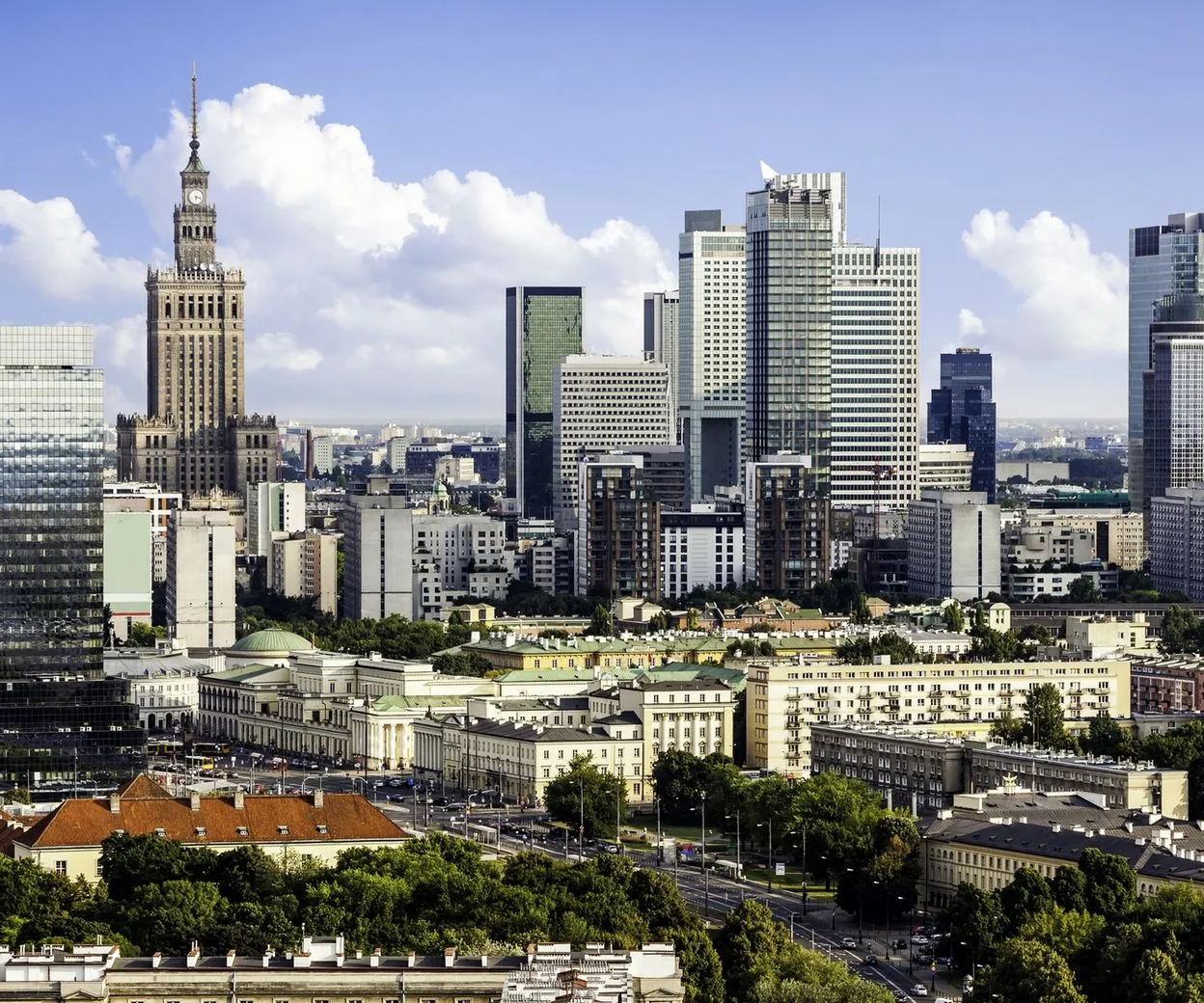 Zdjęcie Ile metrów ma najwyższy budynek w Polsce? Zaskakujące fakty o Varso Tower