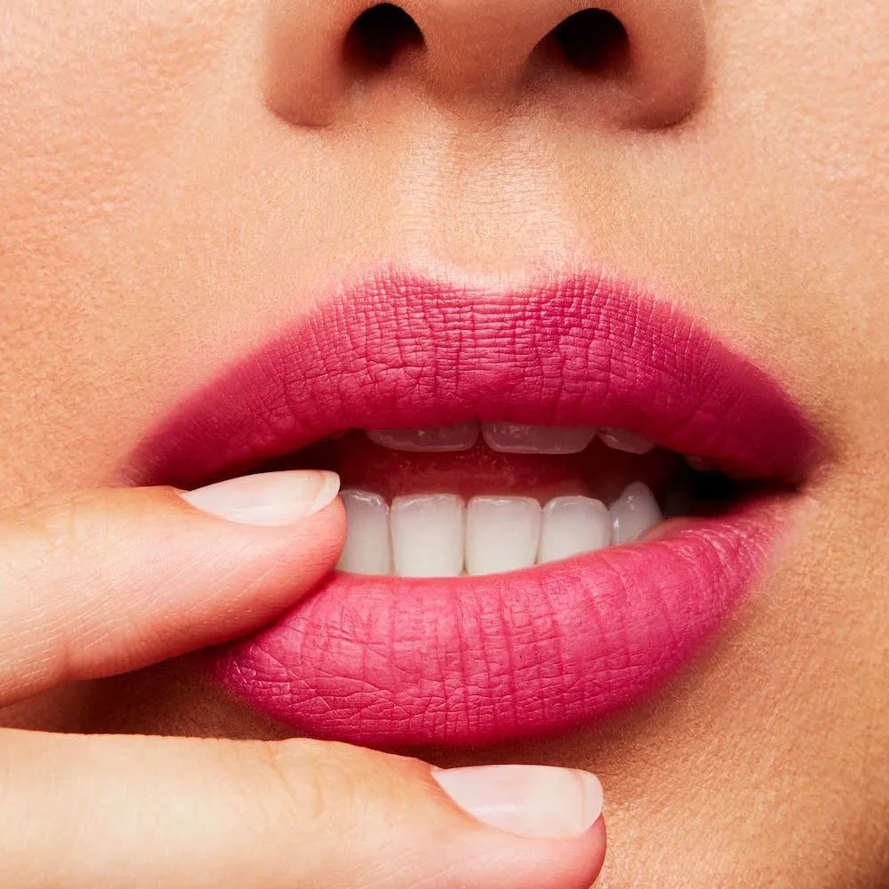 Zdjęcie Szminka MAC Retro Matte Flat Out Fabulous - recenzja i opinie użytkowników