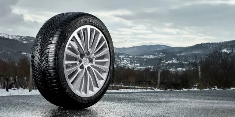 Zdjęcie Najlepsze opony wielosezonowe do SUV – jak wybrać i uniknąć błędów?