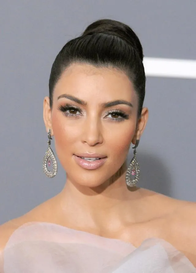 Zdjęcie Makijaż w stylu Kim Kardashian: 5 sekretów idealnego looku gwiazdy