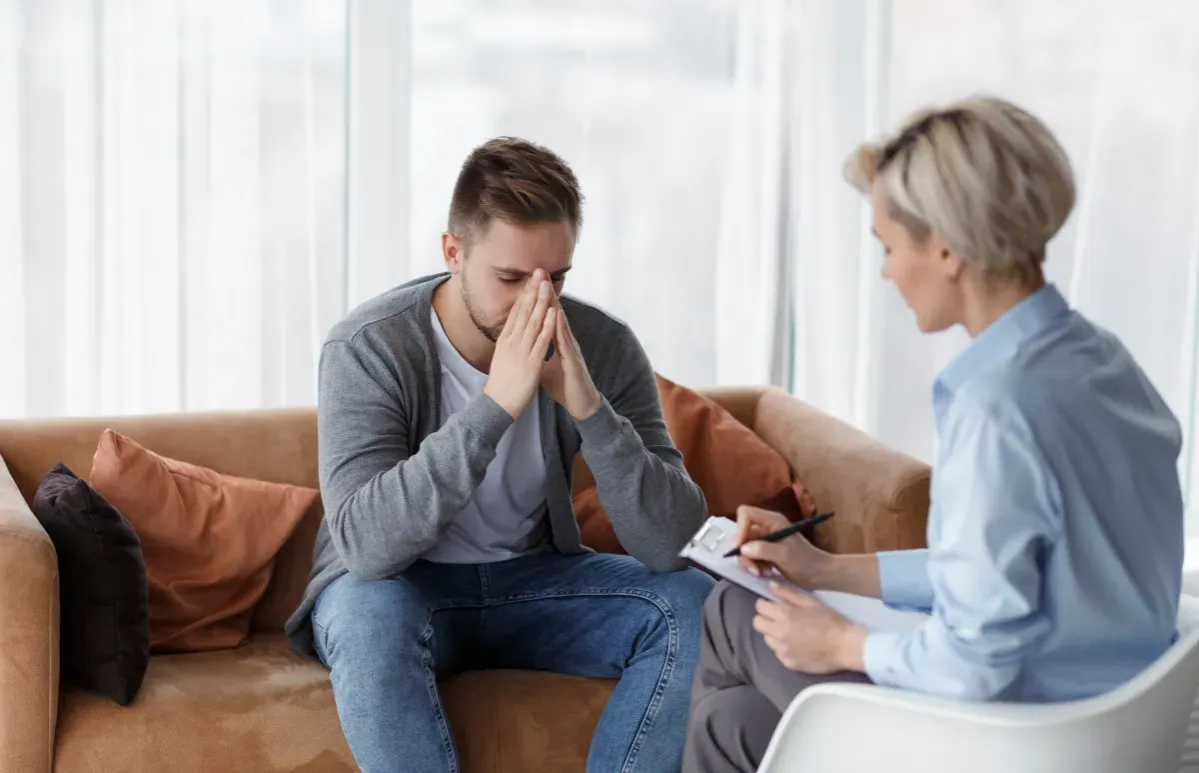 Zdjęcie Czy prywatny psychiatra może wystawić L4? Prawda i mity o zwolnieniach