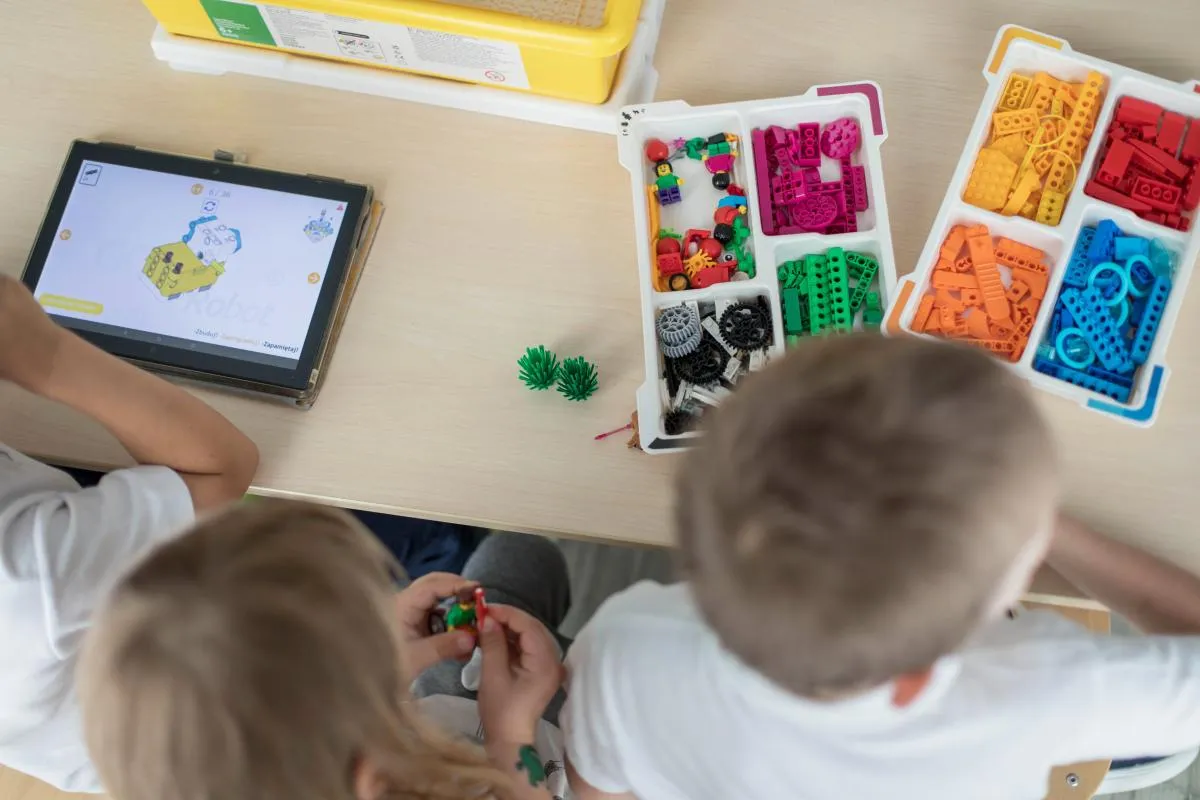 Zdjęcie Zajęcia z programowania dla dzieci Katowice – rozwój umiejętności w fun sposób