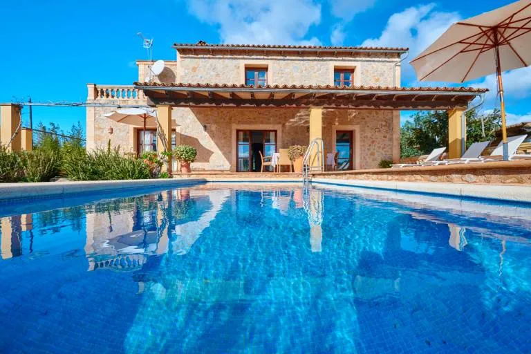 Zdjęcie Majorka gdzie nocleg – najlepsze miejsca na komfortowy wypoczynek