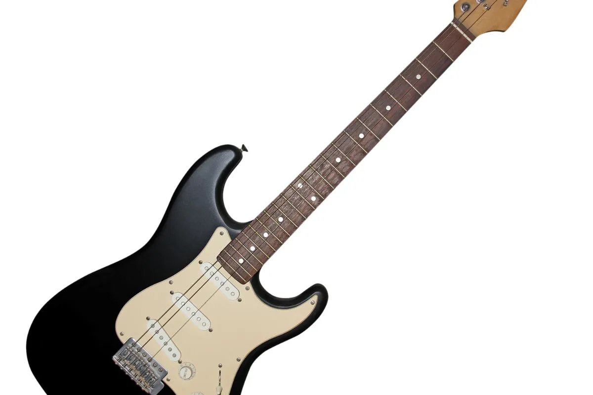 Zdjęcie Czym czyścić gitarę elektryczną, aby uniknąć uszkodzeń i zniszczeń