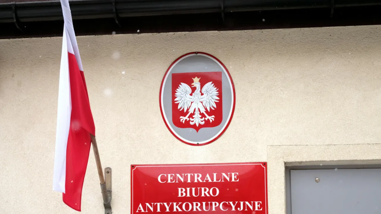 Zdjęcie Zatrzymany komendant policji: szokujące zarzuty i tło sprawy