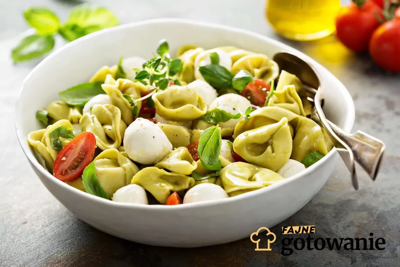 Zdjęcie Tortellini z czym podawać przepis - najlepsze sosy i dodatki
