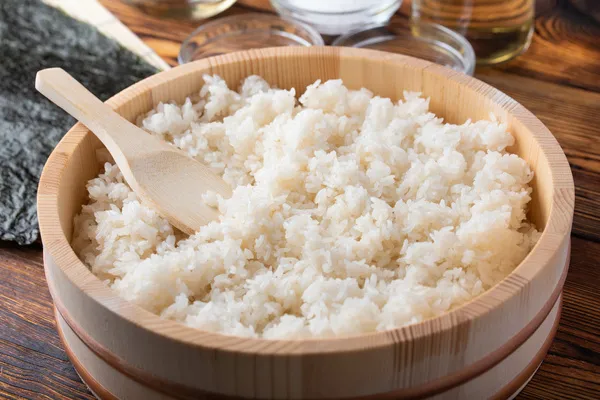Zdjęcie Jak się robi ryż do sushi - proste kroki do idealnego smaku