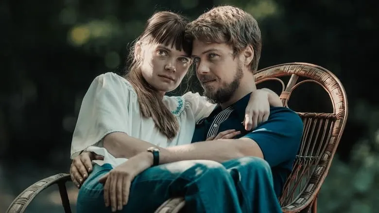 Zdjęcie Simona Kossak: czy warto obejrzeć ten kontrowersyjny film?