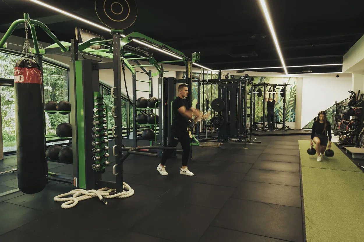 Zdjęcie Gdzie znaleźć najlepsze siłownie CrossFit w Katowicach i ich oferty