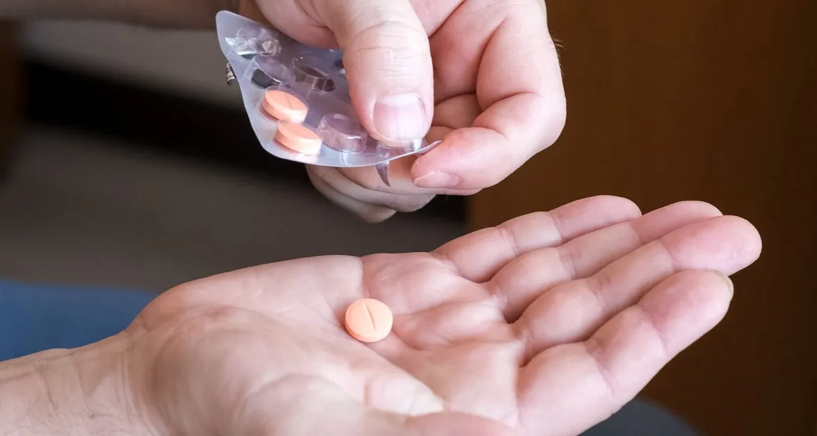Zdjęcie Skuteczne leki na cholesterol bez statyn - poznaj alternatywy i ich działanie