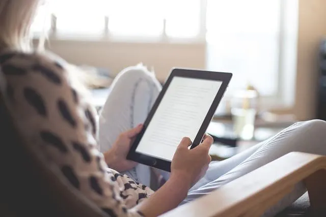 Zdjęcie Gdzie pobierać książki PDF za darmo? Sprawdzone źródła i porady