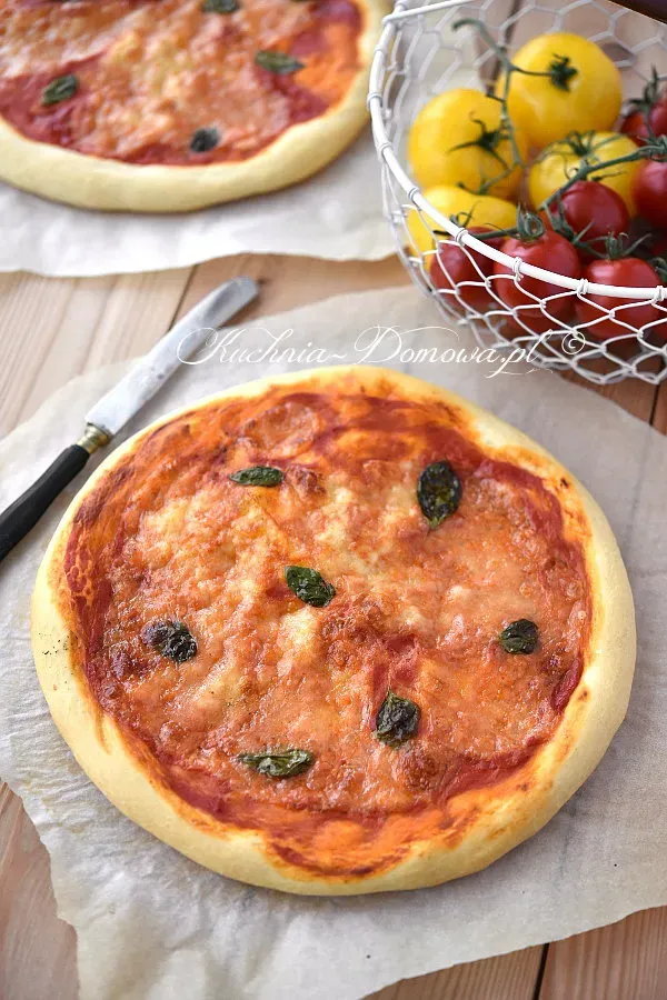 Zdjęcie Jak zrobić pizzę Margherita - prosty przepis na idealną pizzę w domu