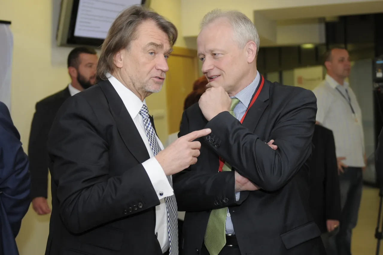 Zdjęcie Od czego zaczynali milionerzy? Niezwykłe historie skromnych początków