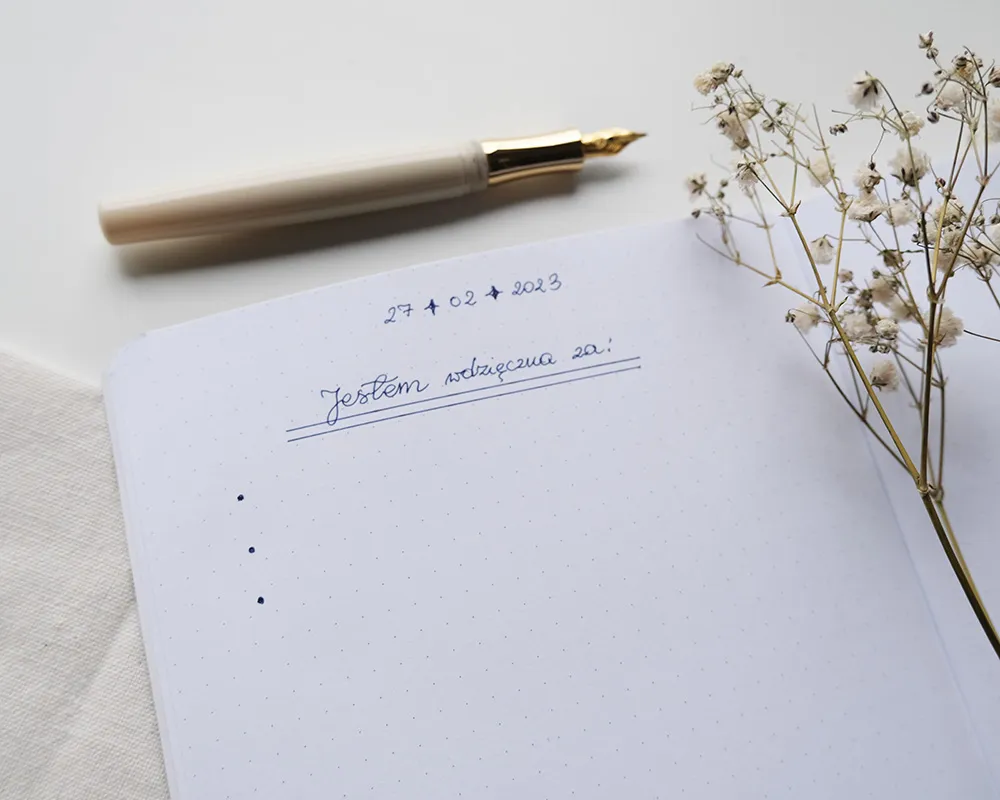 Zdjęcie Jak estetycznie prowadzić zeszyt, aby był funkcjonalny i piękny