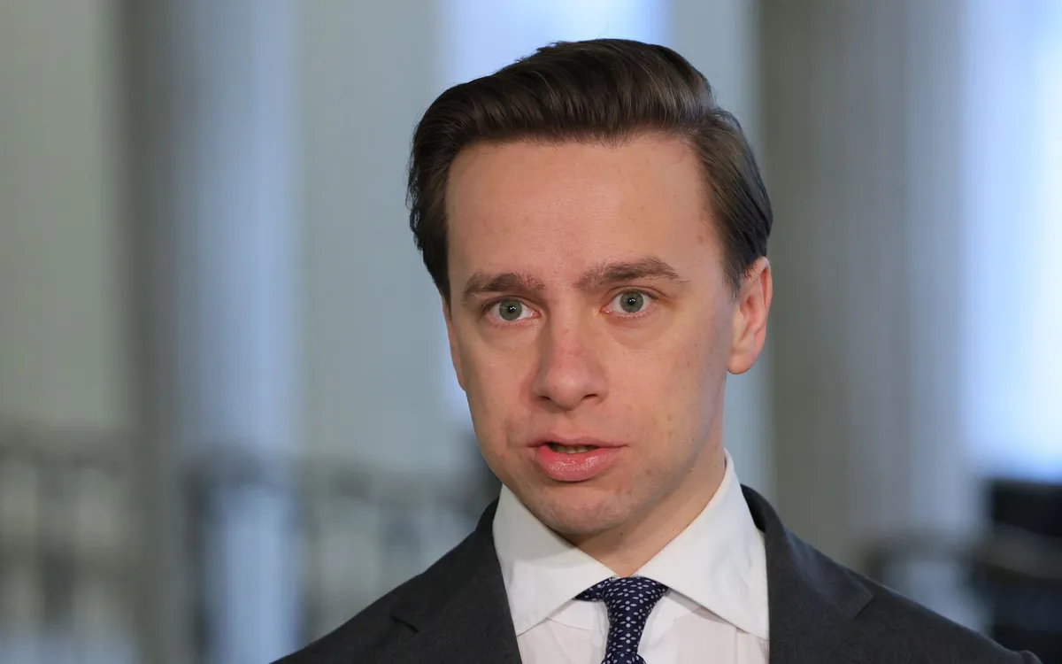 Zdjęcie Bosak co proponuję: kontrowersyjne propozycje dla prawicy w Polsce