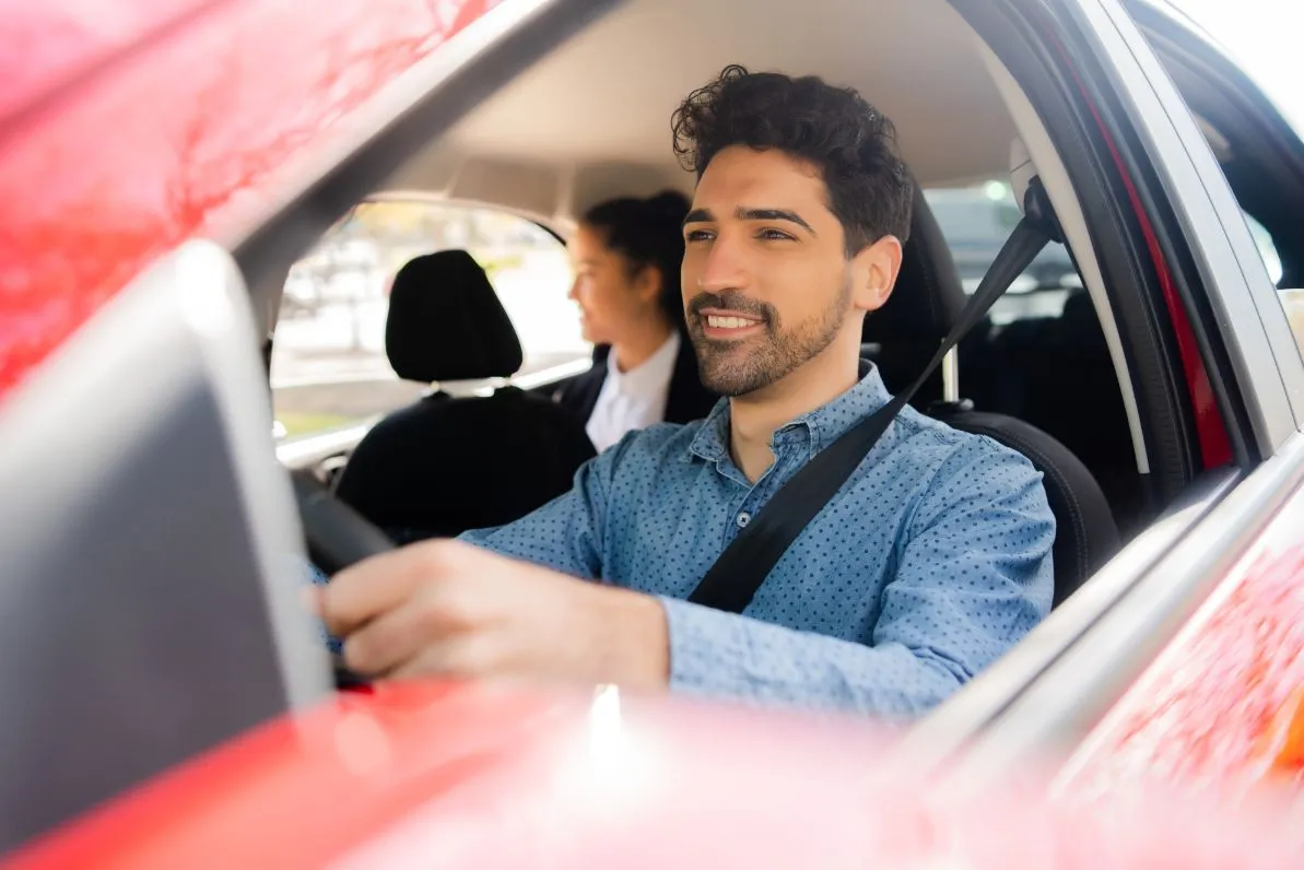 Zdjęcie Ile można zarobić na Uberze w Poznaniu? Fakty, które zaskoczą