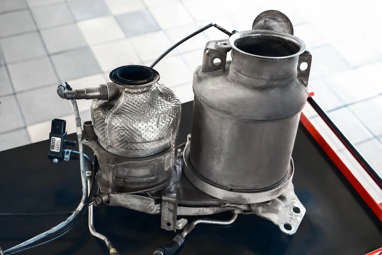 Zdjęcie Ile popiołu w DPF - poznaj maksymalne dopuszczalne wartości i ryzyko