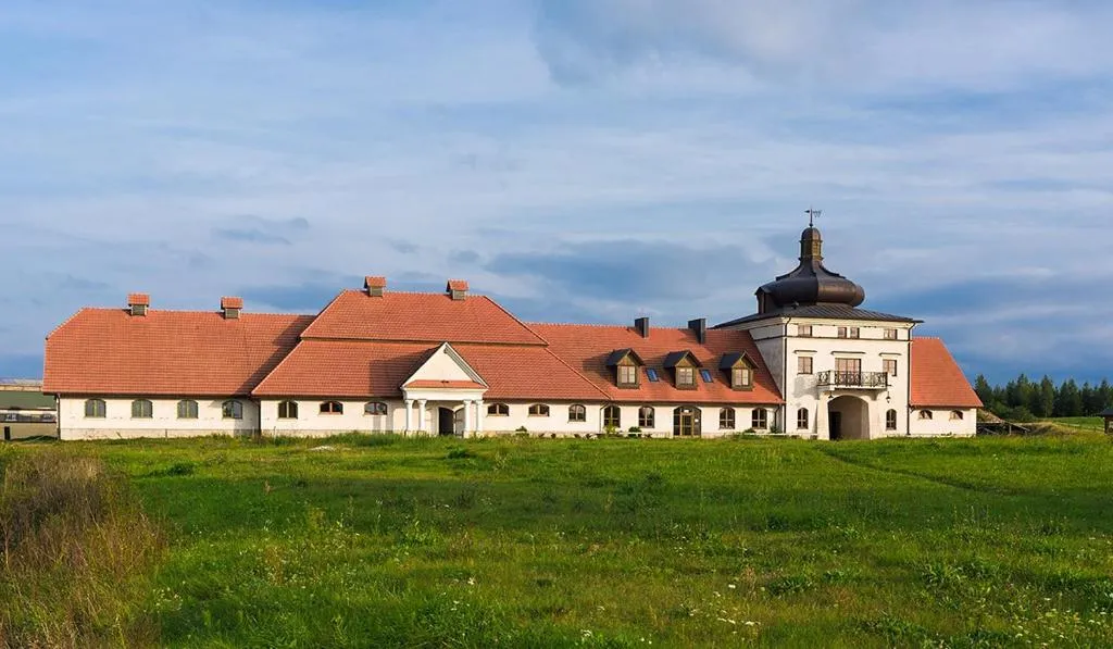 Zdjęcie Hotele ze stadniną koni w Polsce - idealne miejsce na wypoczynek