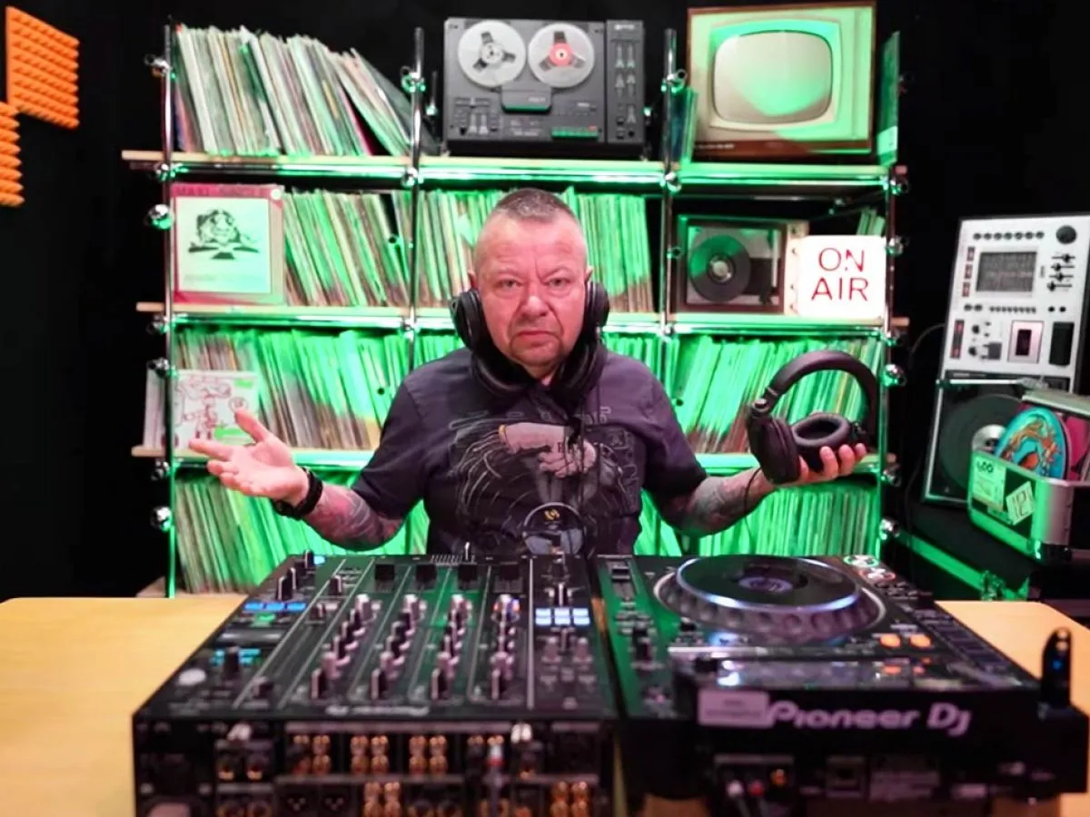 Zdjęcie Jakie słuchawki dla DJ-a zapewnią najlepszą jakość dźwięku?
