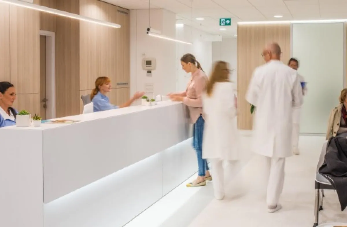 Zdjęcie Ubezpieczenie po studiach: uniknij przerwy w ochronie zdrowotnej