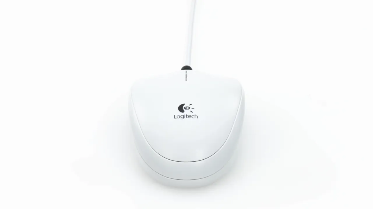 Zdjęcie Logitech B100: To jest prosta mysz, która zaskoczy Cię możliwościami