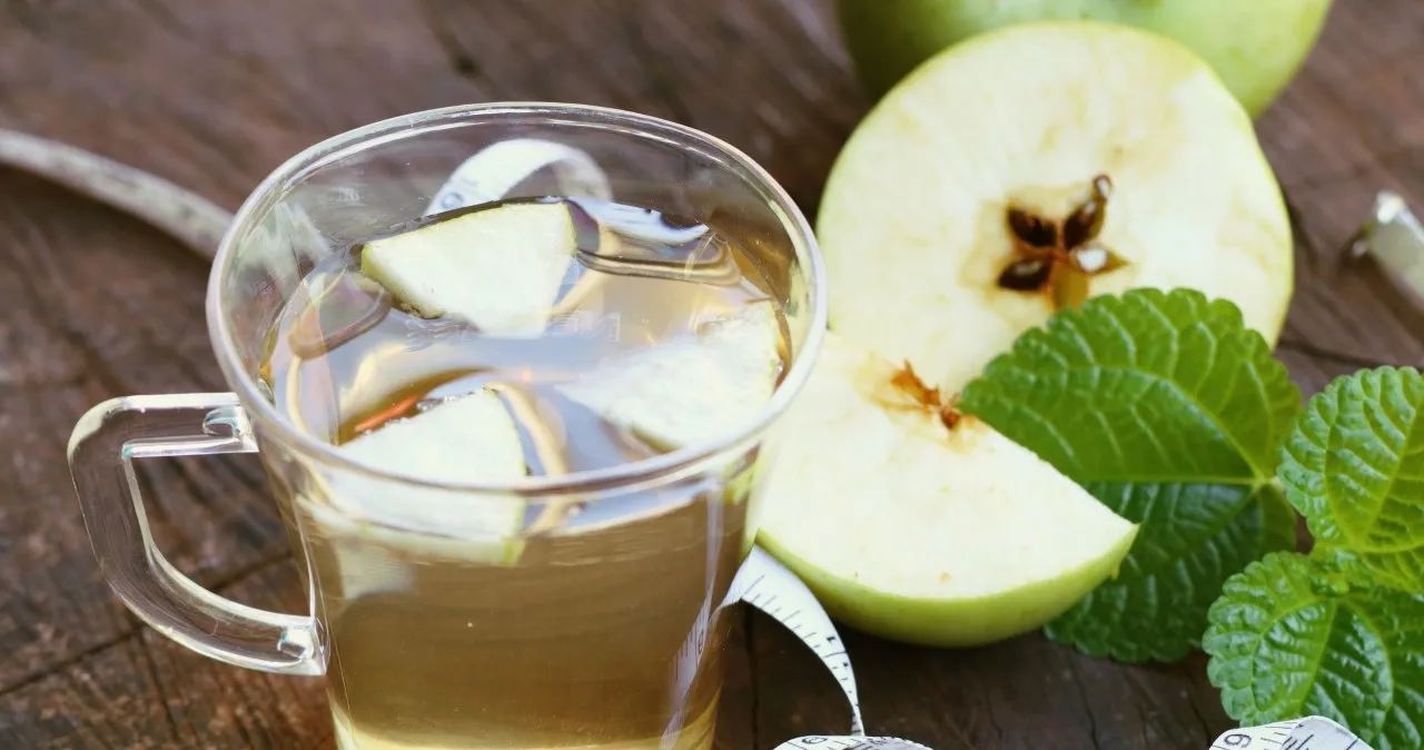 Zdjęcie Ile pić octu jabłkowego na odchudzanie, aby schudnąć skutecznie?