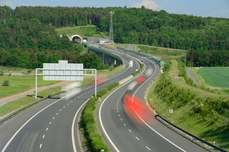 Zdjęcie Ile można jechać na autostradzie w Czechach? Prędkości, które musisz znać