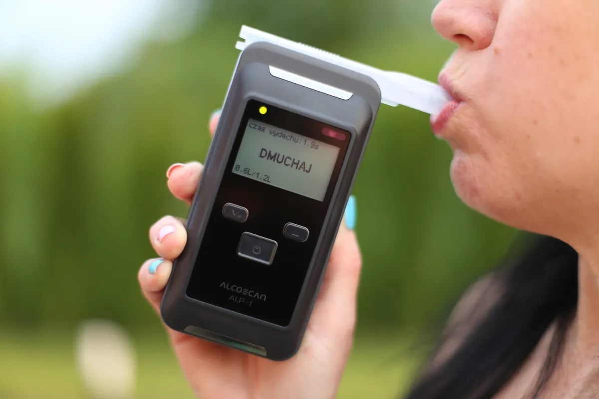 Zdjęcie Czy da się oszukać alkomat? Prawda o metodach i ryzyku