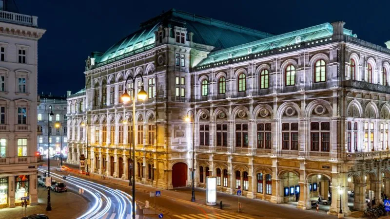 Zdjęcie Jaka waluta obowiązuje w Austrii? Poznaj euro i jego znaczenie