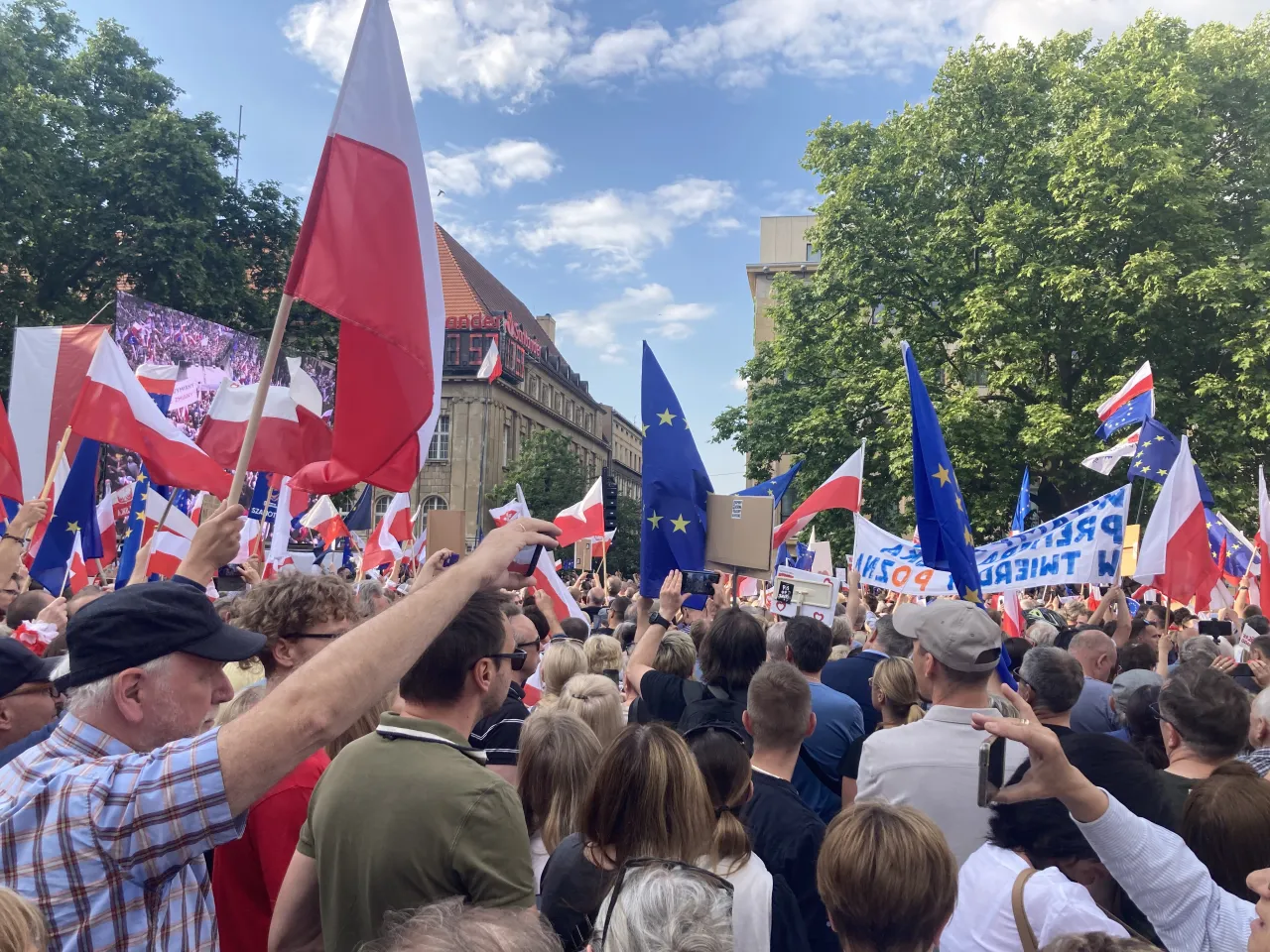 Zdjęcie Kiedy Tusk w Poznaniu - co się naprawdę wydarzyło na wiecu?
