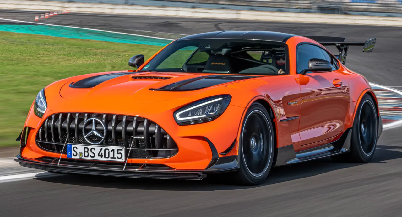 Zdjęcie Mercedes AMG GT S Black Series - niesamowite osiągi i cena
