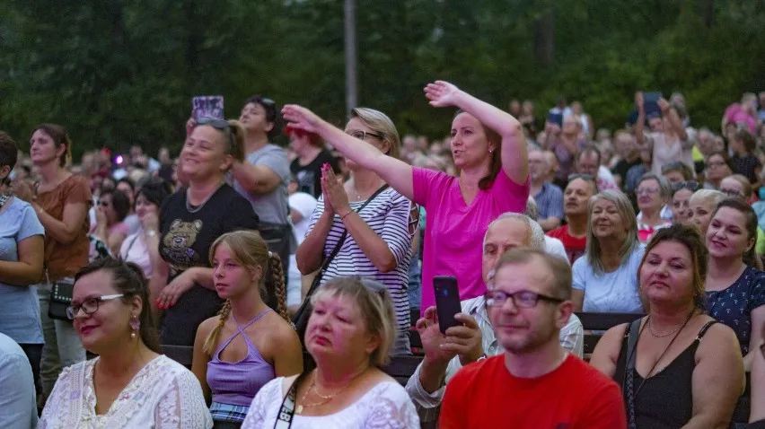 Zdjęcie Ile trwa koncert Piaska? Zaskakujące fakty o długości występów