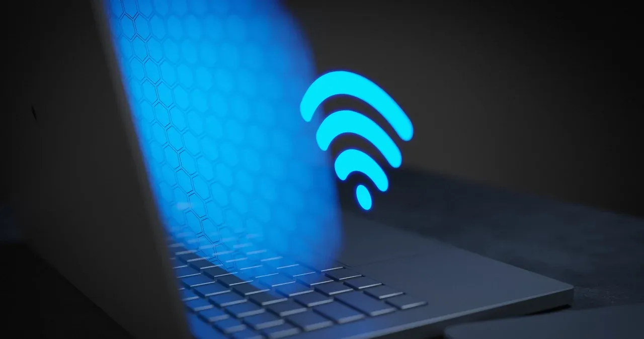 Zdjęcie Jak sprawdzić siłę sygnału internetu mobilnego i poprawić połączenie