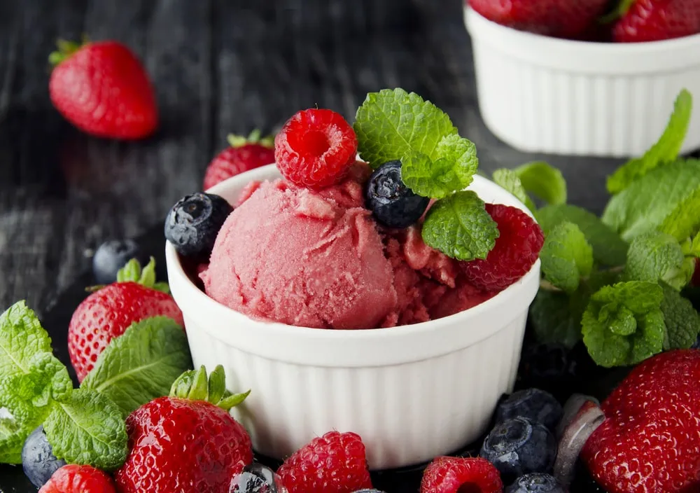 Zdjęcie Gdzie kupić dietetyczne lody? Odkryj niskokaloryczne smaki w sklepach