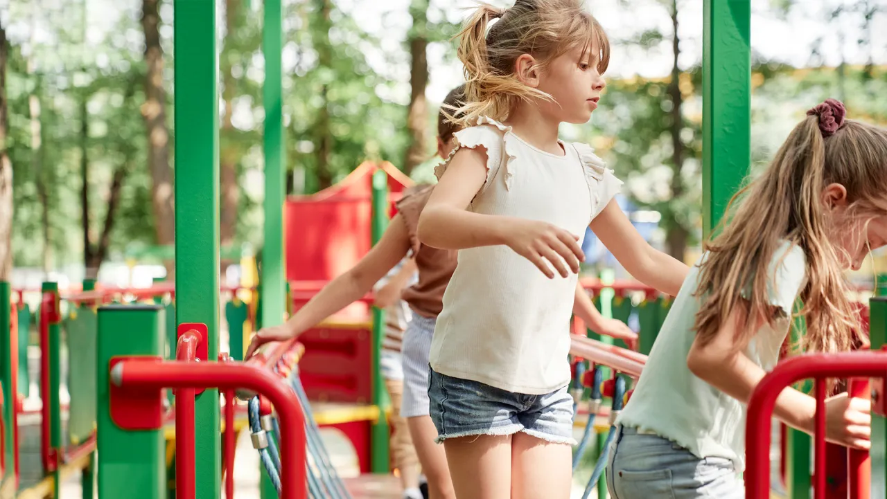 Zdjęcie Czy place zabaw już otwarte? Sprawdź aktualny status i zasady bezpieczeństwa