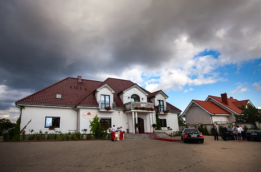 Zdjęcie Różany Dworek Wysogotowo - idealne miejsce na niezapomniane wesele