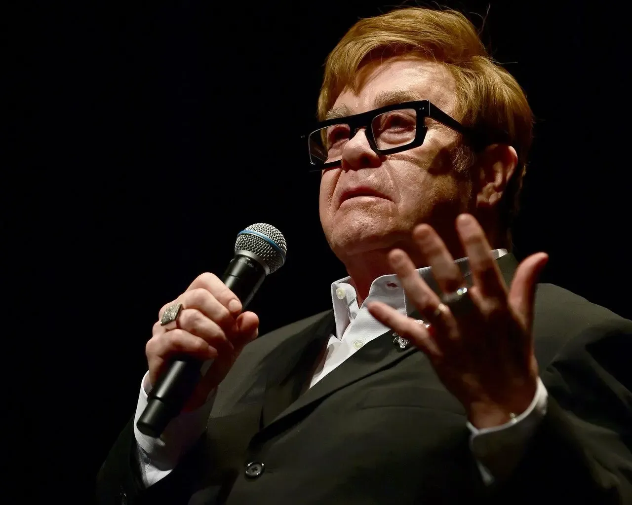 Zdjęcie Elton John czy jest niewidomy? Prawda o jego wzroku i zdrowiu