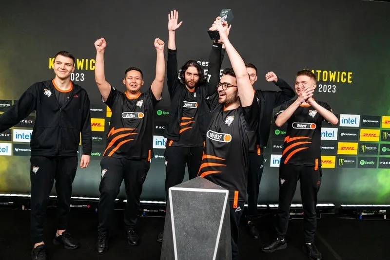 Zdjęcie Najlepsze osiągnięcia Virtus Pro: legendarny zespół e-sportowy