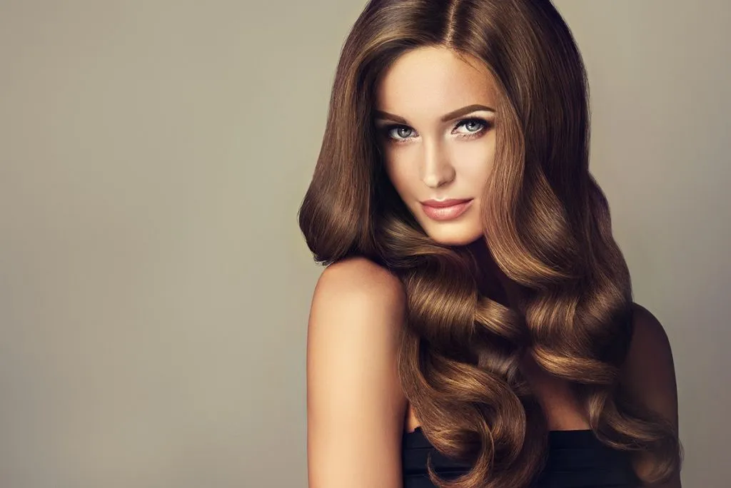 Zdjęcie Olejek rycynowy na włosy – efekty po jakim czasie naprawdę widać?